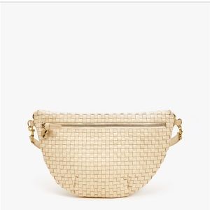 Clare V. Grande Fanny